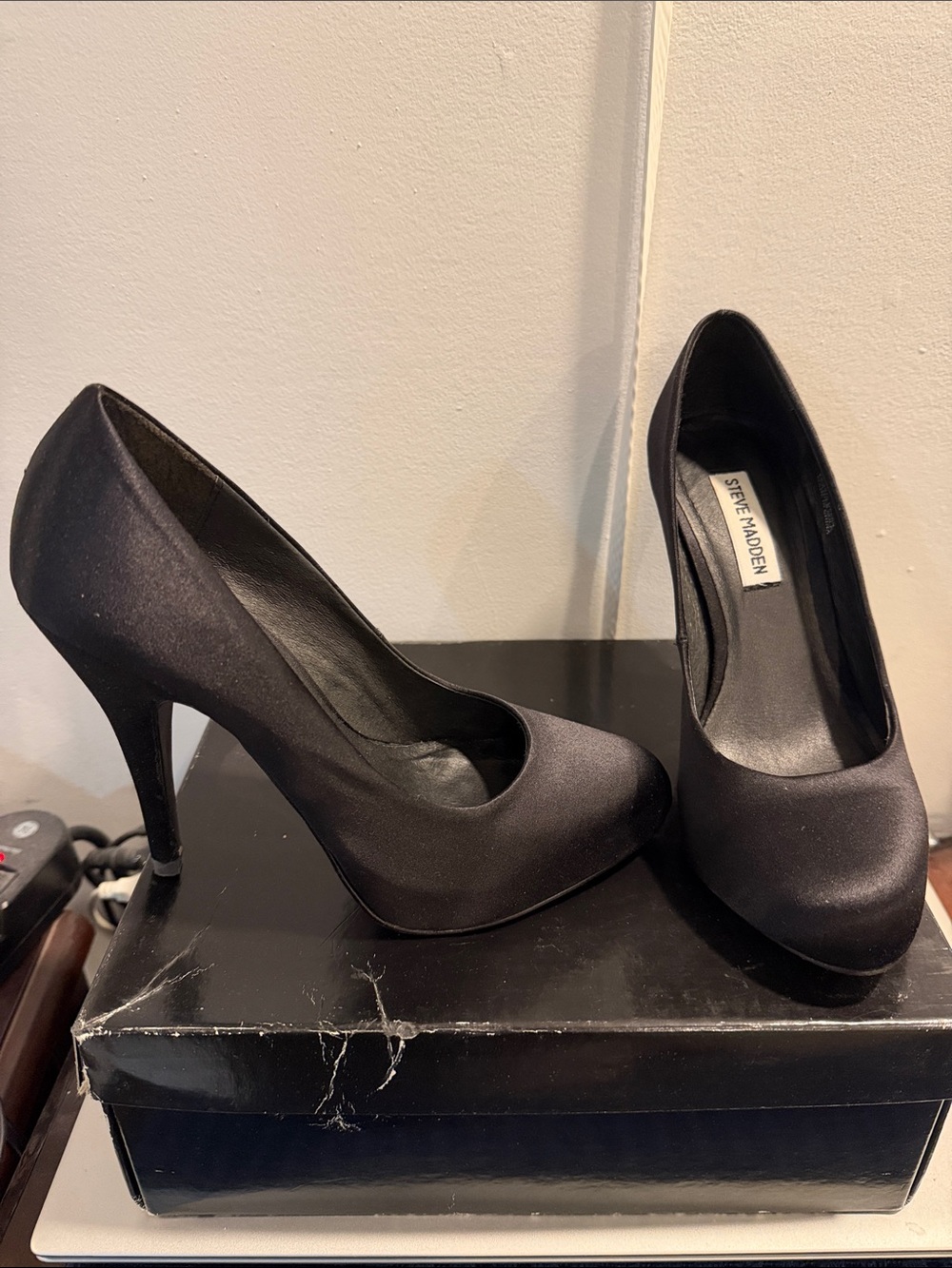 Steve Madden Black Satin Platform Stiletto Pumps
